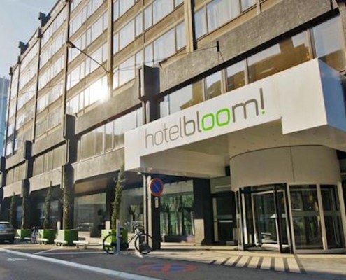 Facade Hotel Bloom!